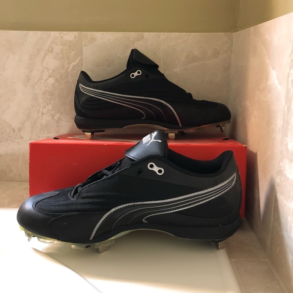 puma baseball cleats